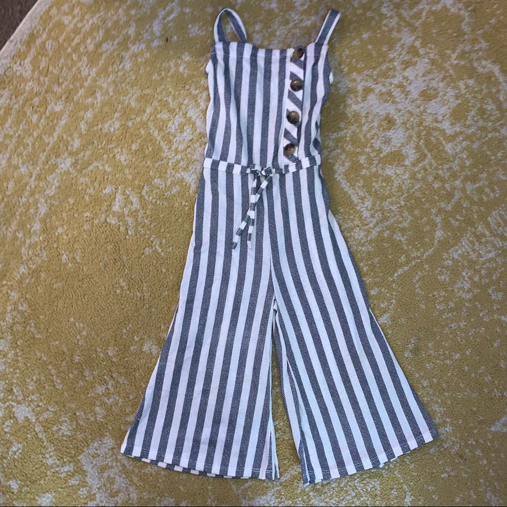One piece little girls Size 5